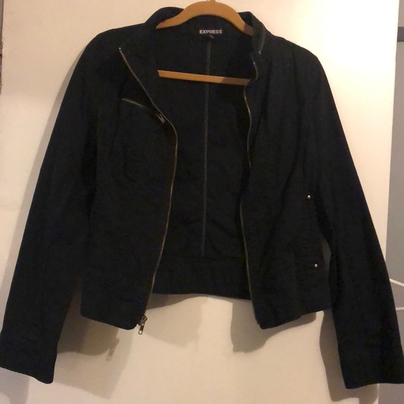 Express Jacket💋 - Picture 2 of 4